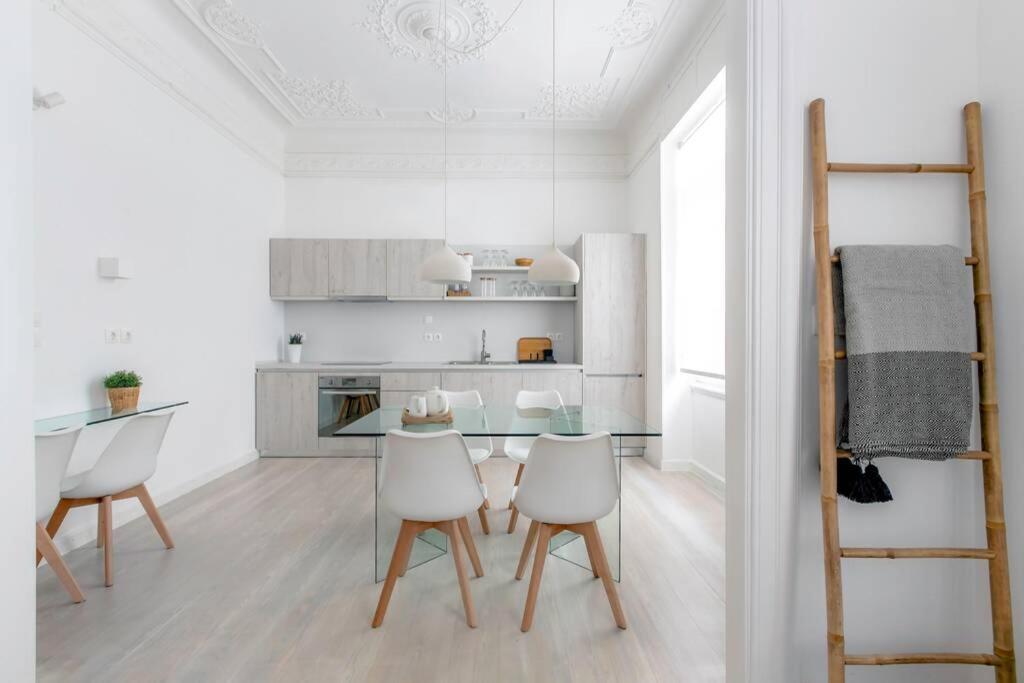 Athens Center Modern Apt in Art Nouveau Building Exterior foto