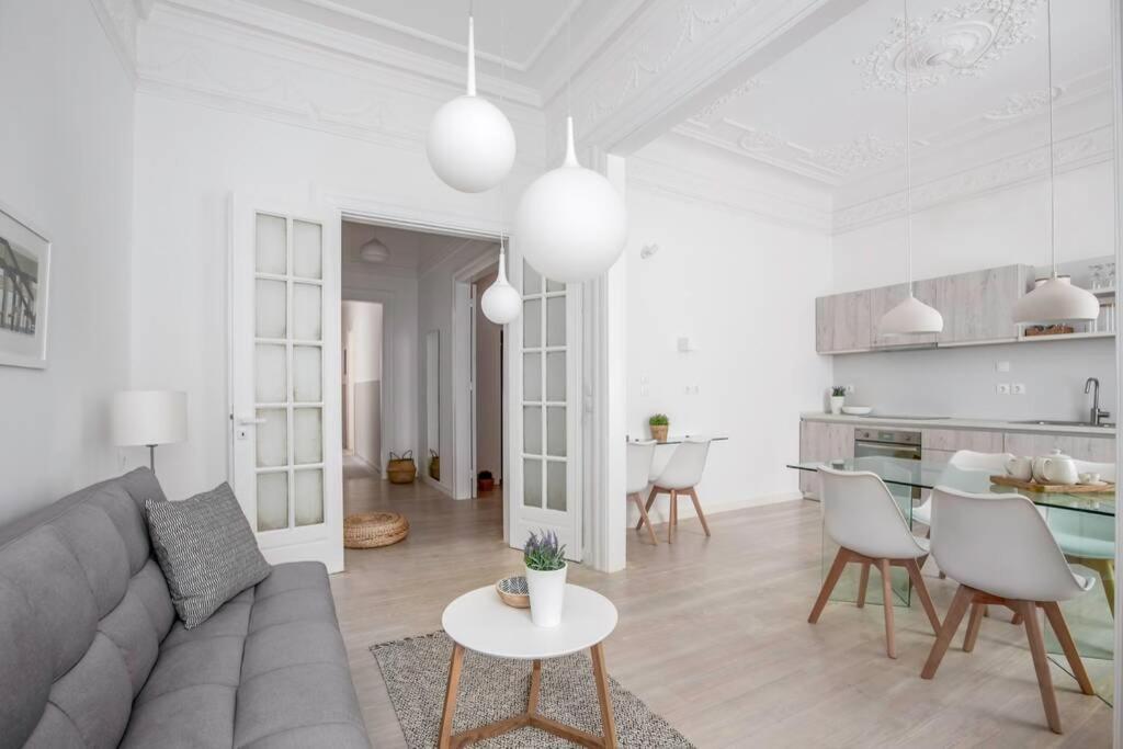 Athens Center Modern Apt in Art Nouveau Building Exterior foto